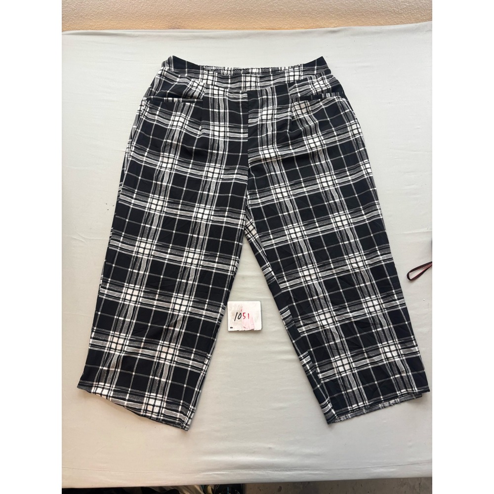EST 1946 Womens Plaid Wide Leg Crop Pants Black White Checkered Size 18/20W